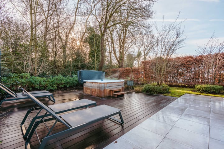 Photo 34 of Rading 2-A61