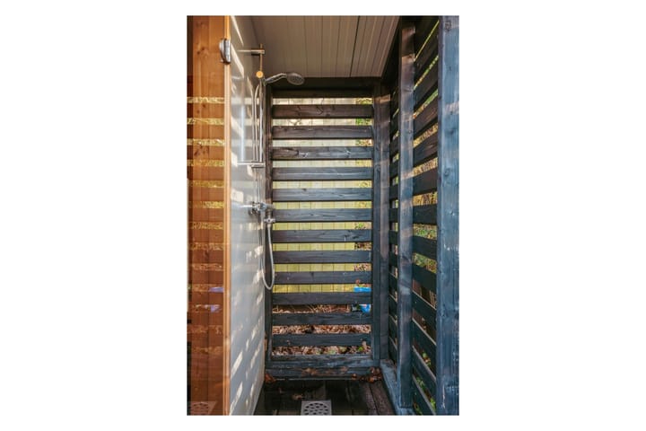 Photo 39 of Rading 2-A61