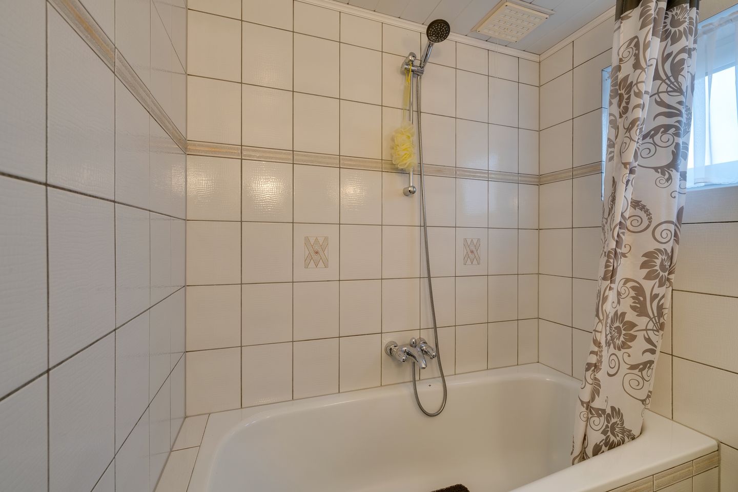 Foto 44 van Vissersvenplein 15