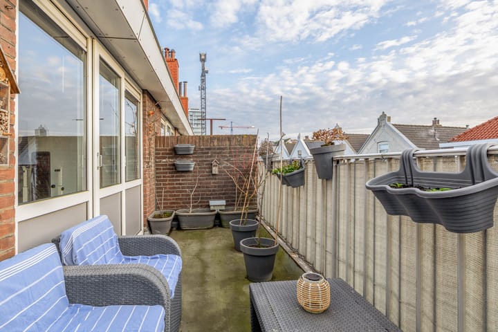 Photo 3 of Overschiesestraat 48-A