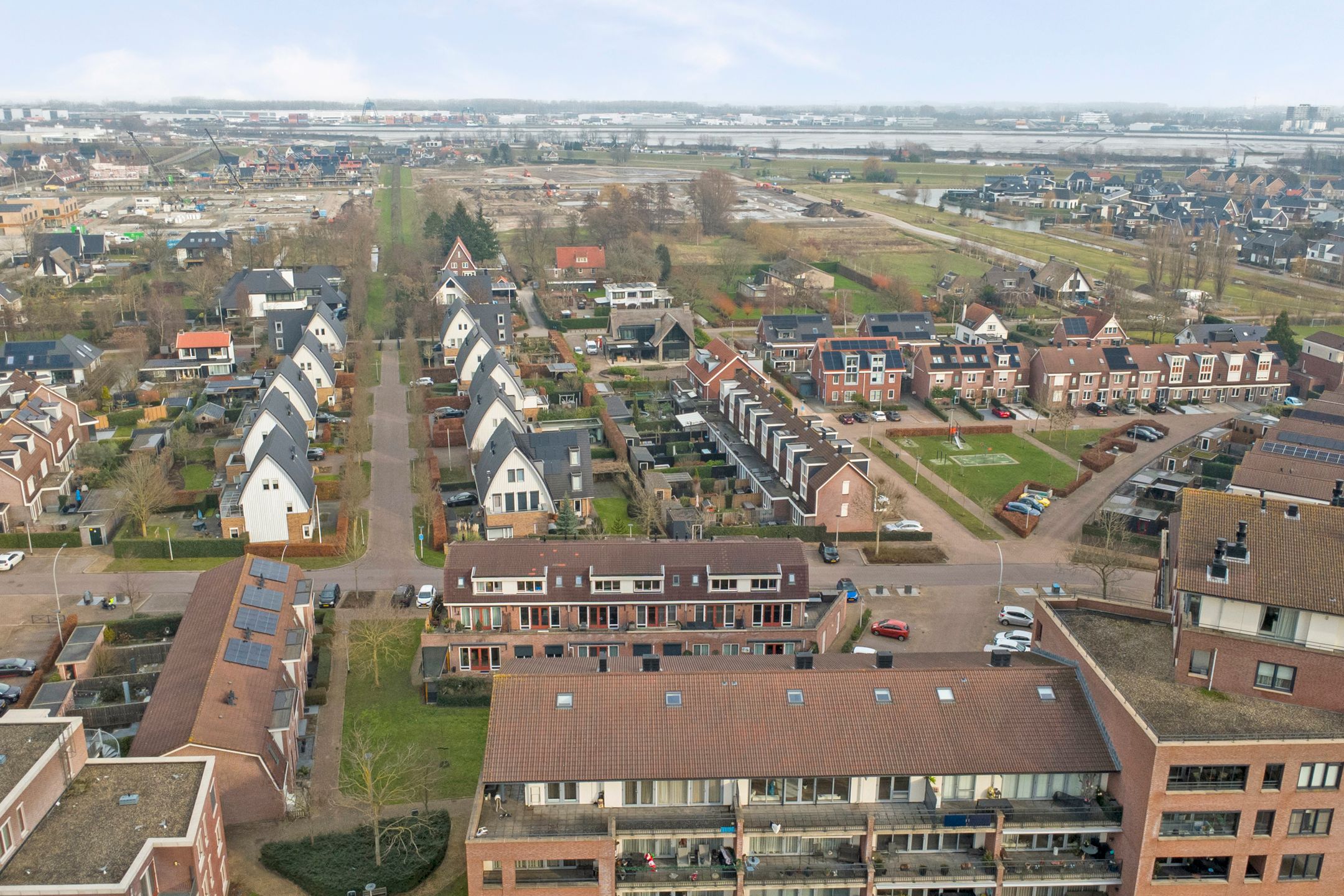 Foto 33 van Zalm 146