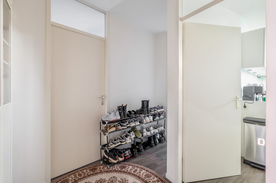 Photo 17 of Essenburgstraat 22-A