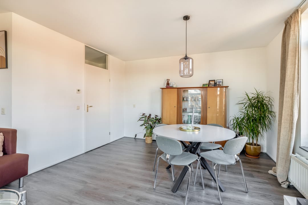 Photo 1 of Essenburgstraat 22-A