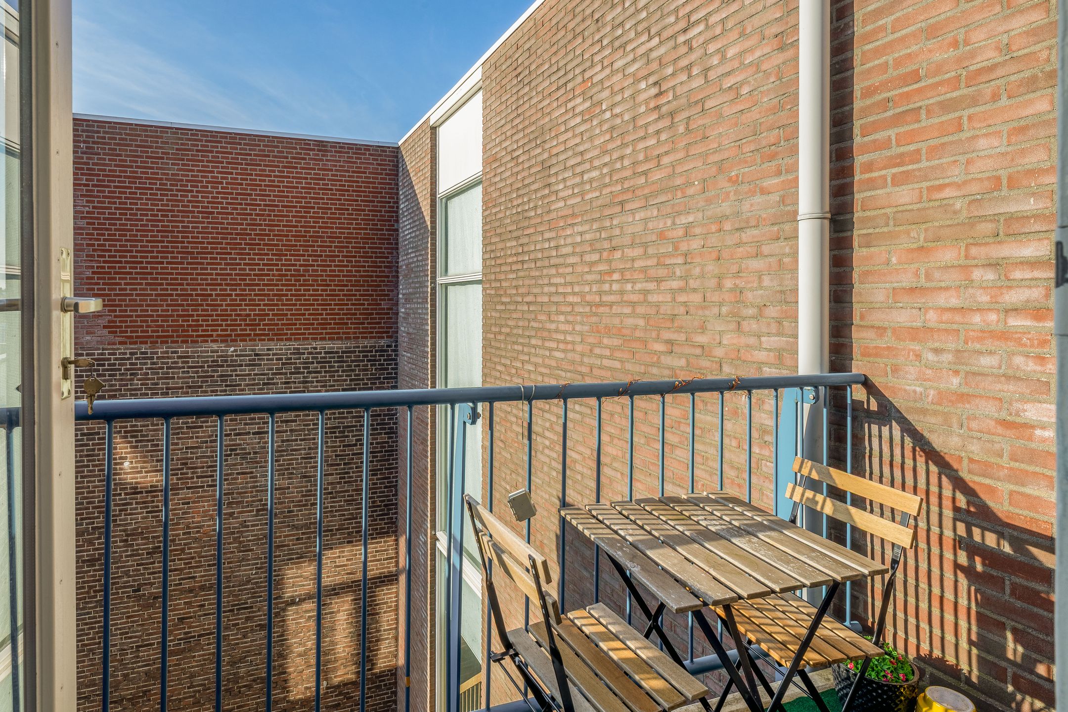 Photo 27 of Essenburgstraat 22-A