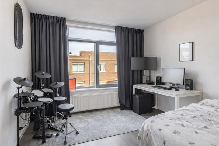 Foto 32 van Essenburgstraat 22-A