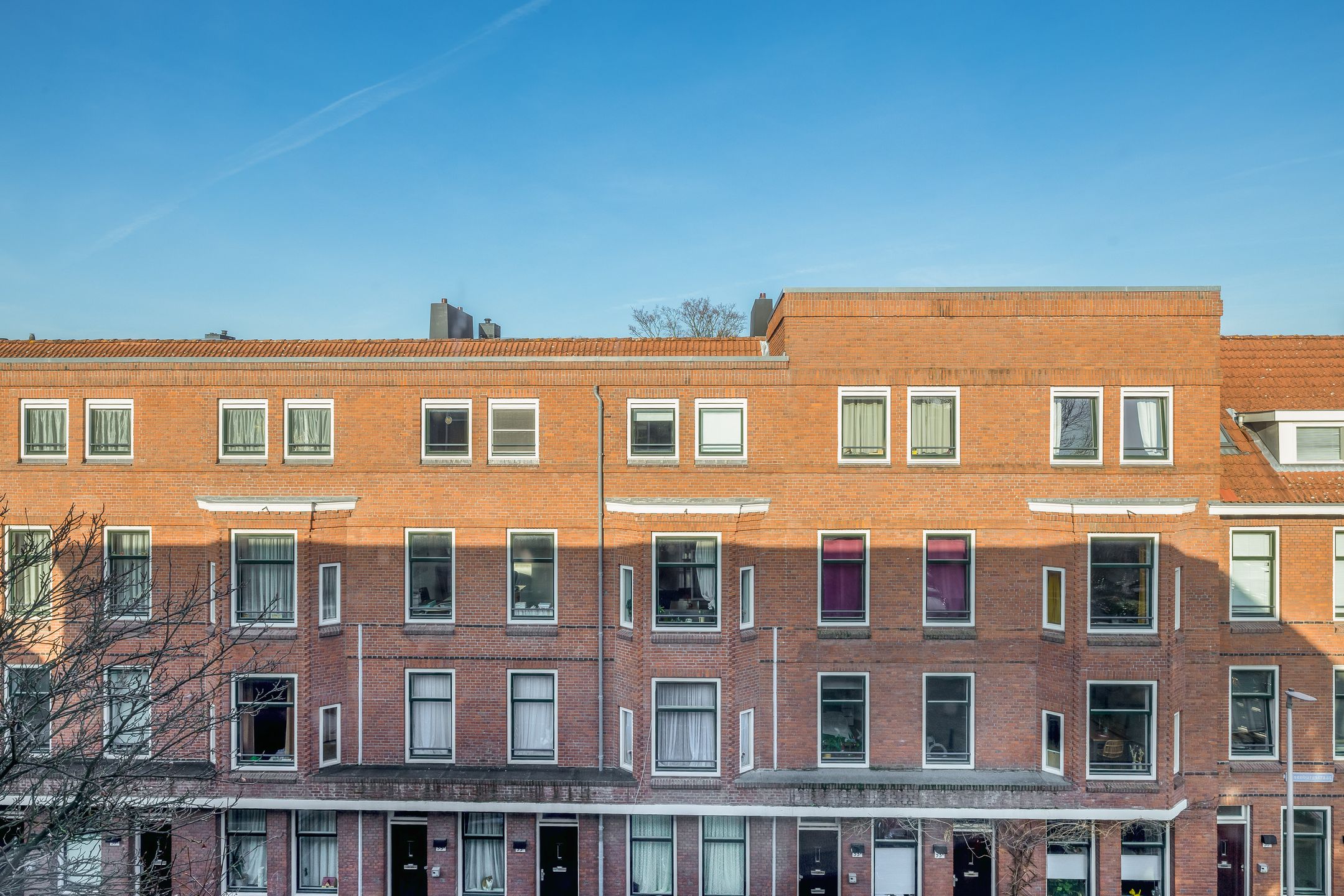 Photo 33 of Essenburgstraat 22-A