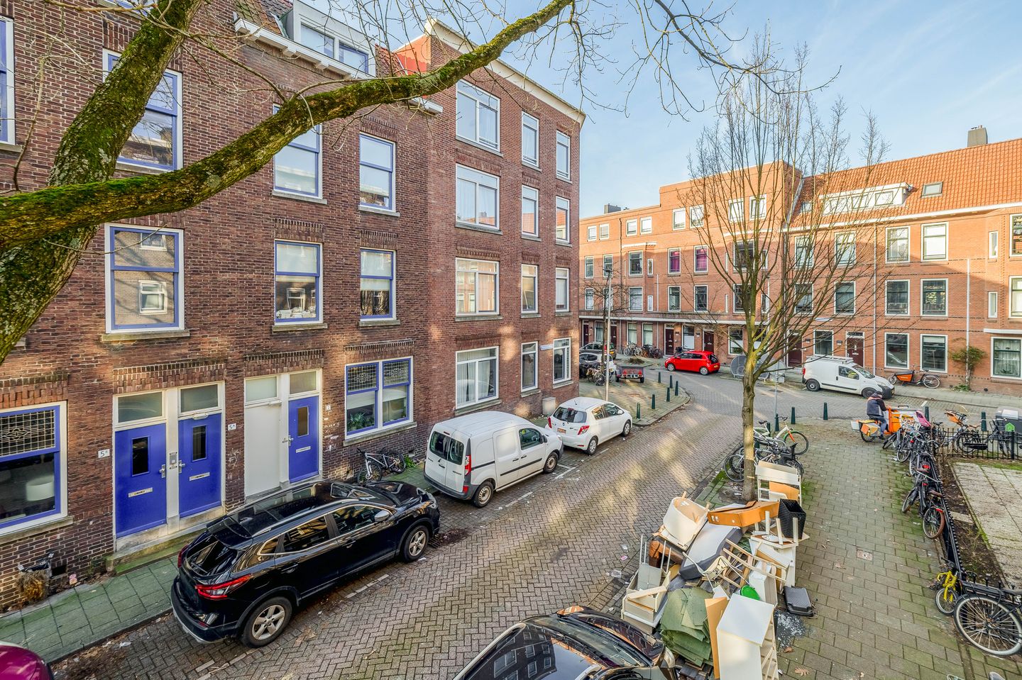 Photo 35 of Essenburgstraat 22-A