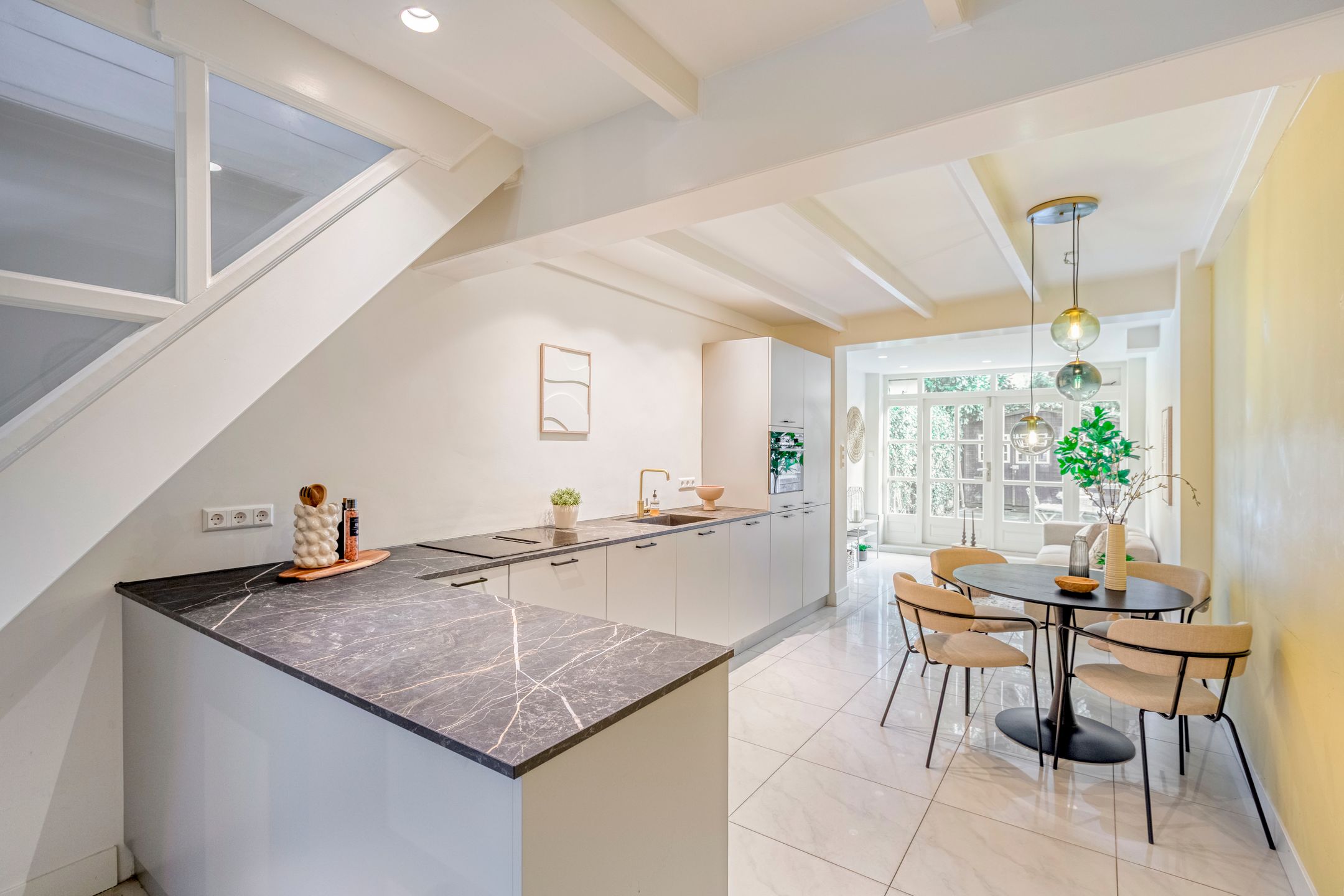 Foto 6 van Van Ostadestraat 436