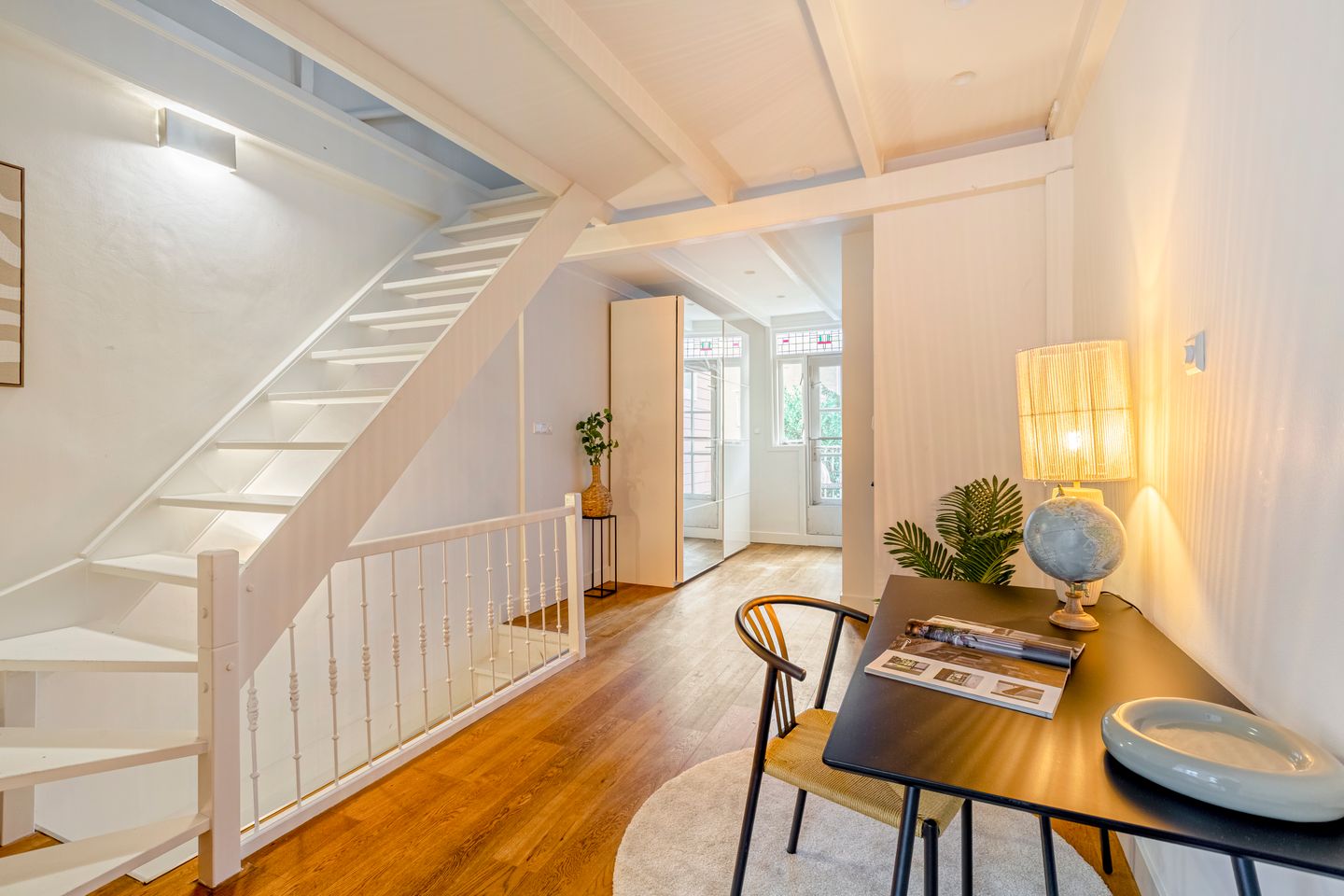 Foto 10 van Van Ostadestraat 436