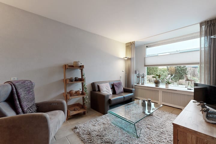 Photo 2 of Slingeland 4