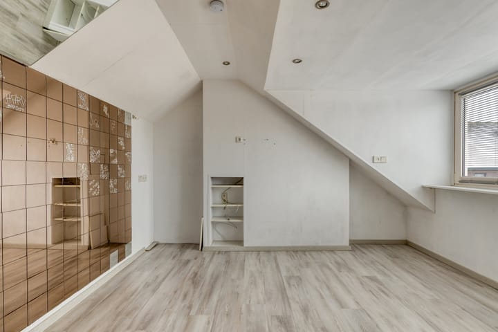 Foto 33 van Prins Hendrikstraat 6