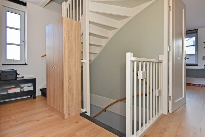 Foto 45 van Benthuizenstraat 5-A