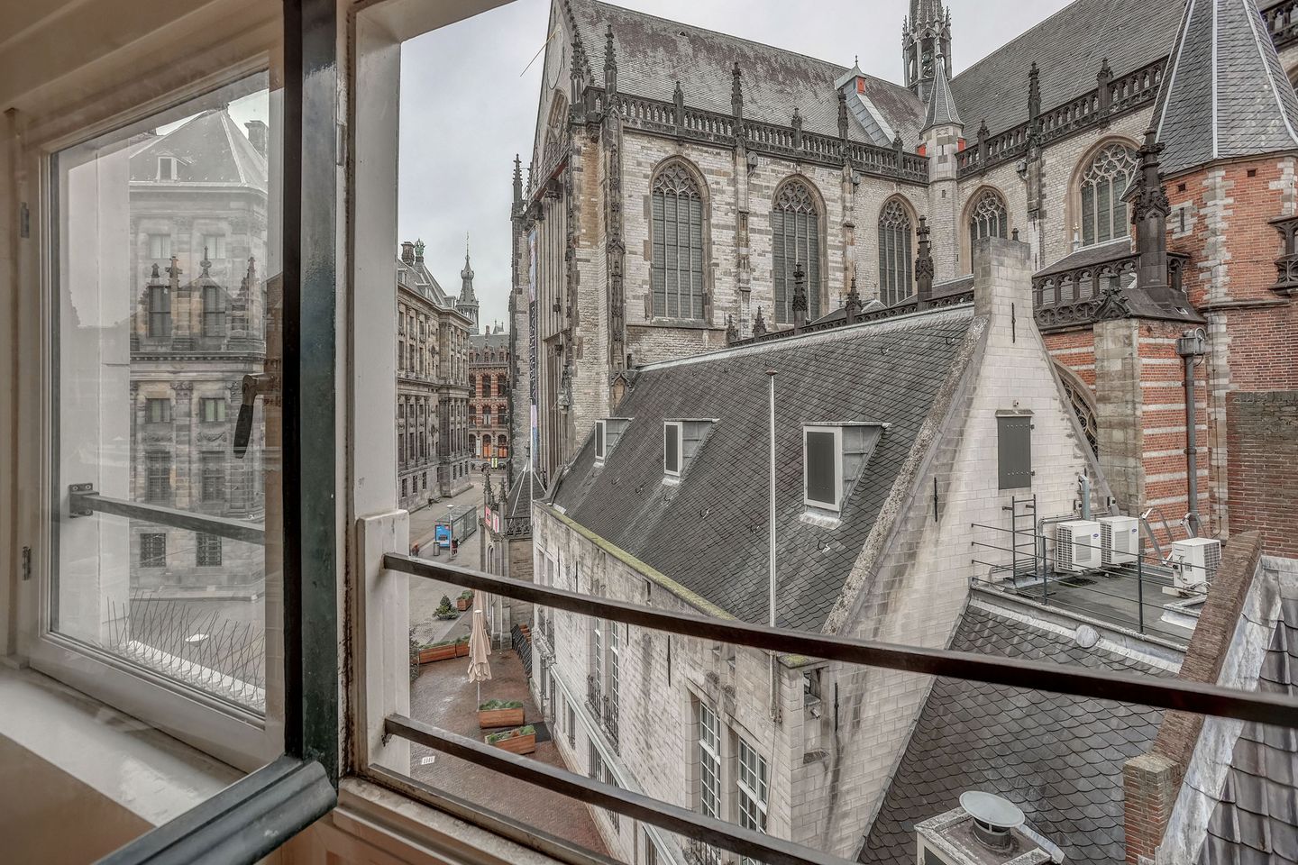 Photo 5 of Eggertstraat 19-C