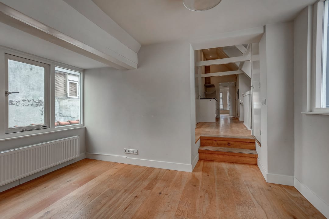 Photo 11 of Eggertstraat 19-C