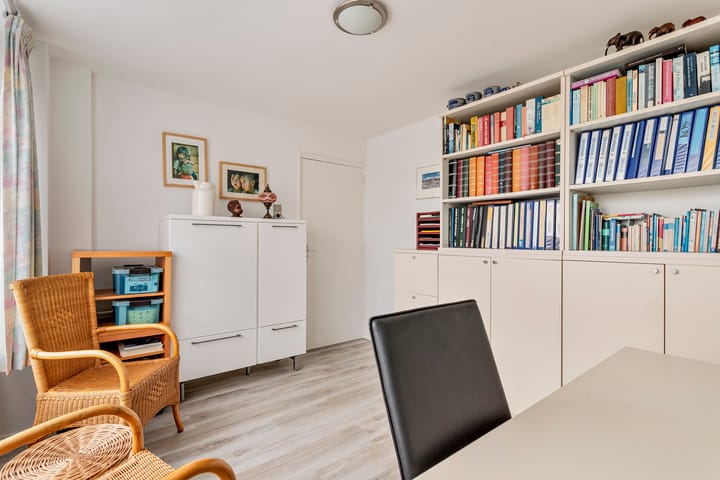 Foto 29 van Middachtenstraat 120