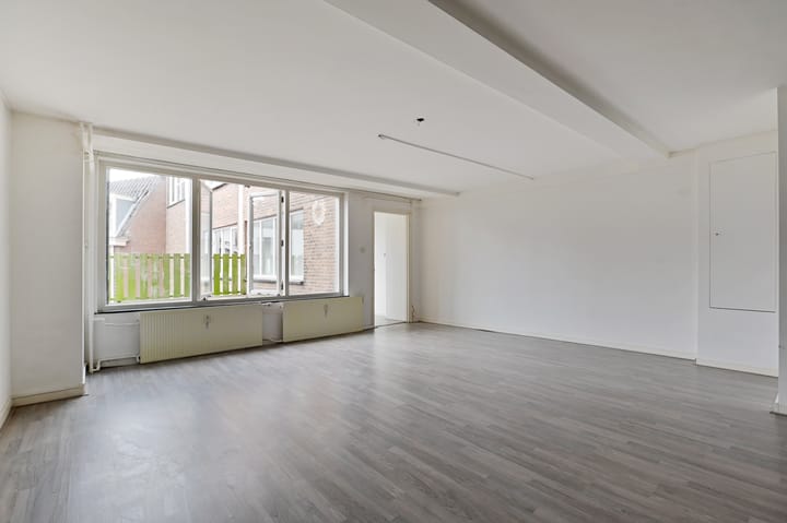 Foto 10 van Annastraat 4-B