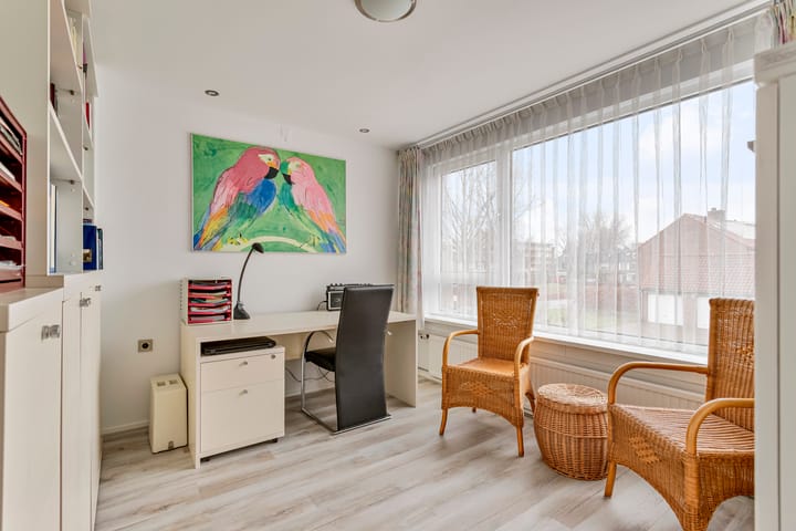 Foto 28 van Middachtenstraat 120