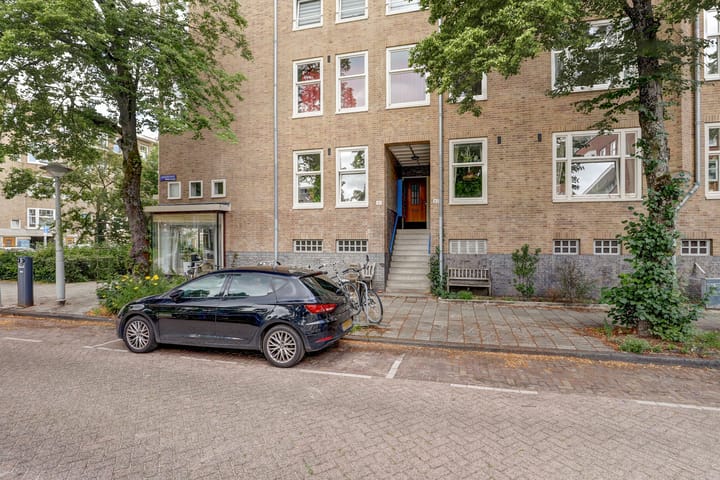 Photo 3 of Geuzenstraat 61-H