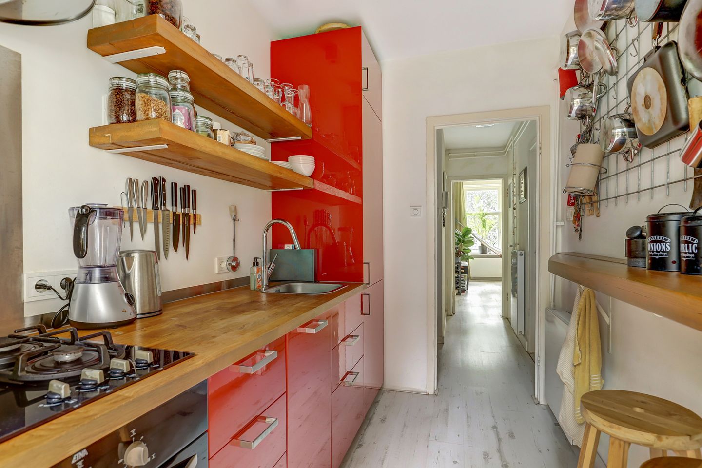 Photo 10 of Geuzenstraat 61-H