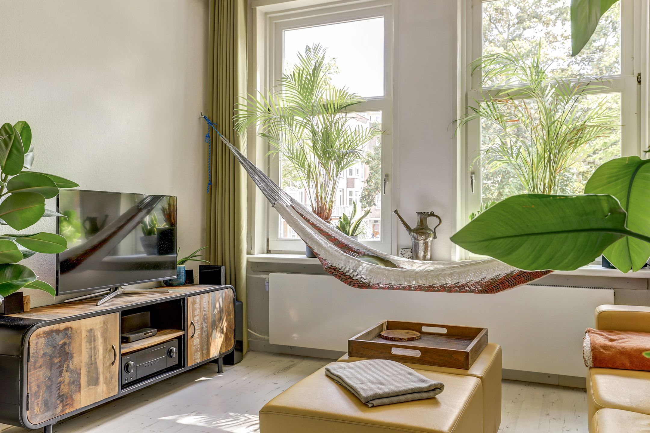 Photo 15 of Geuzenstraat 61-H