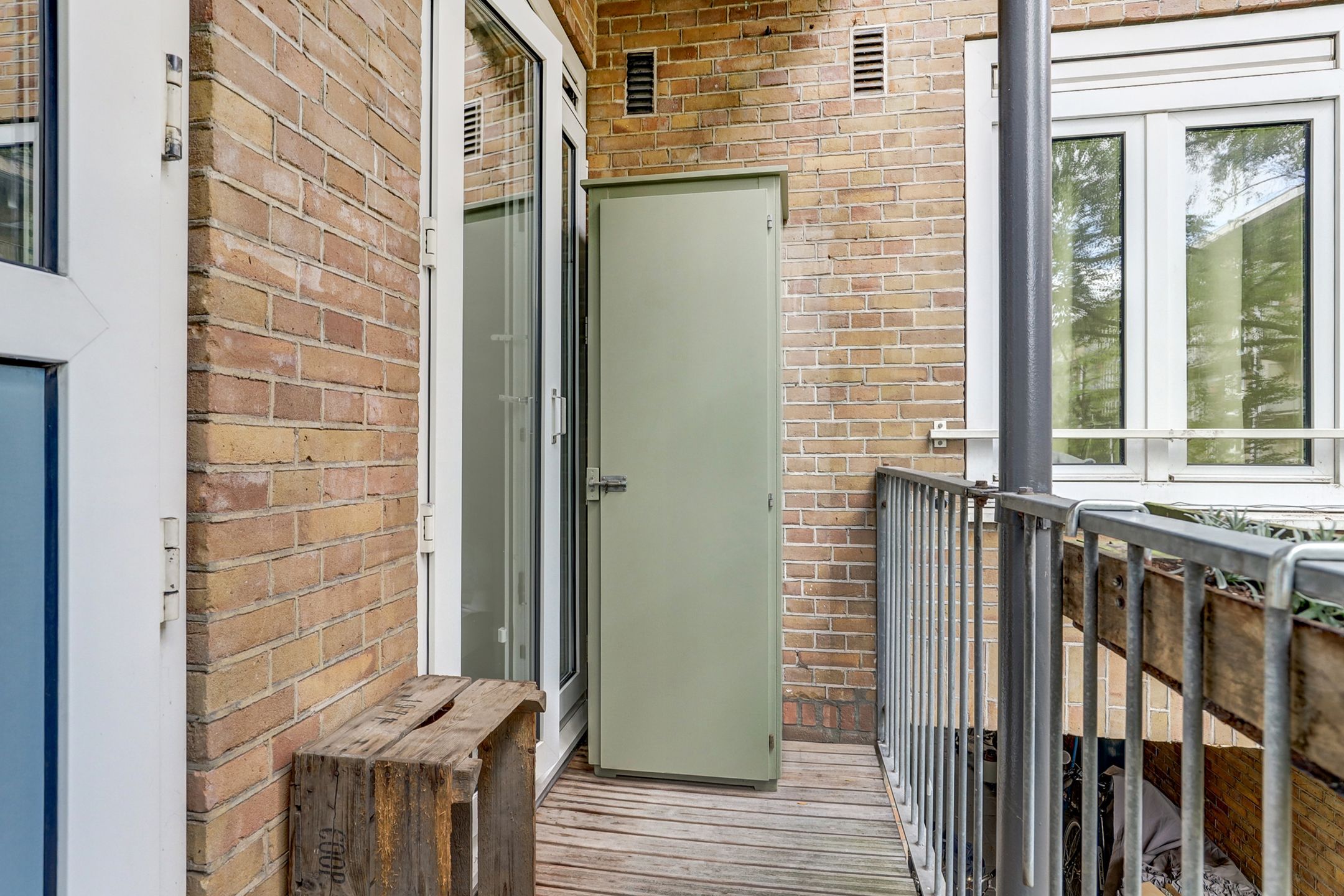 Photo 27 of Geuzenstraat 61-H