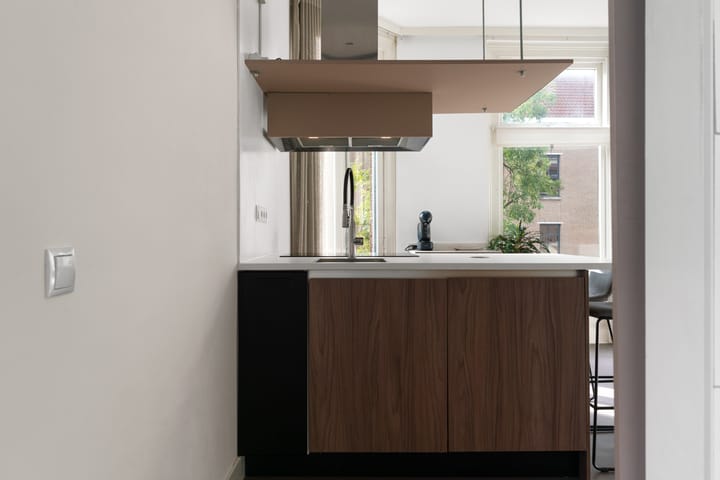 Photo 14 of Evertsenstraat 48