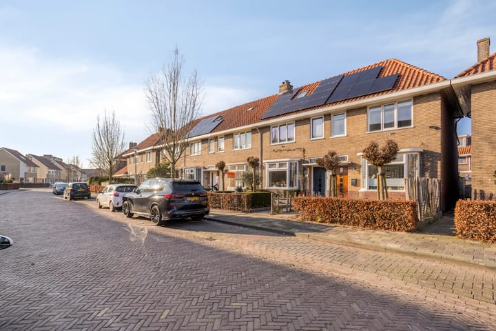 Foto 25 van Amaliastraat 39