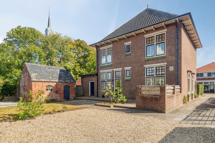 Photo 4 of Hoofdstraat 12