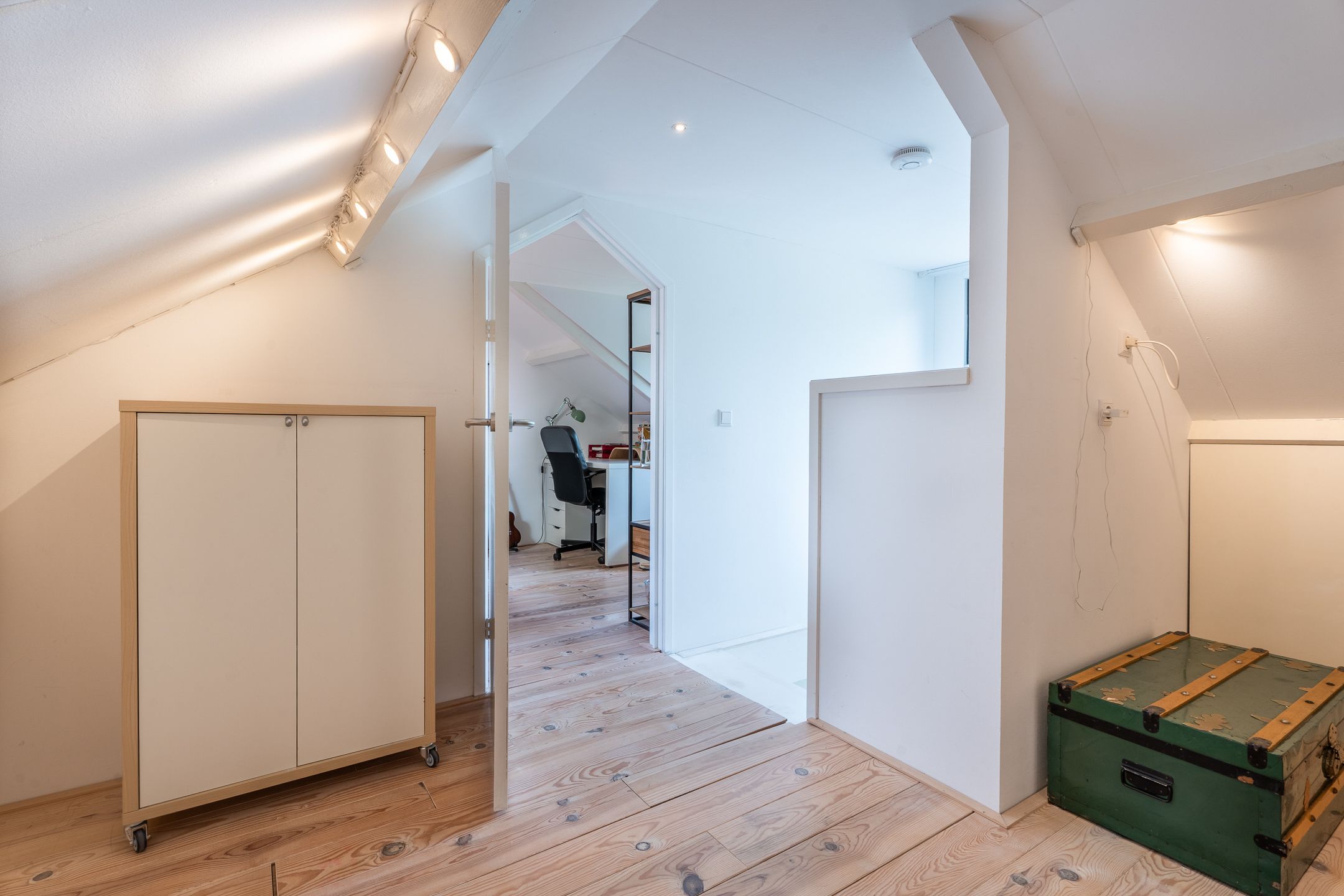 Foto 36 van Heuvelstraat 64