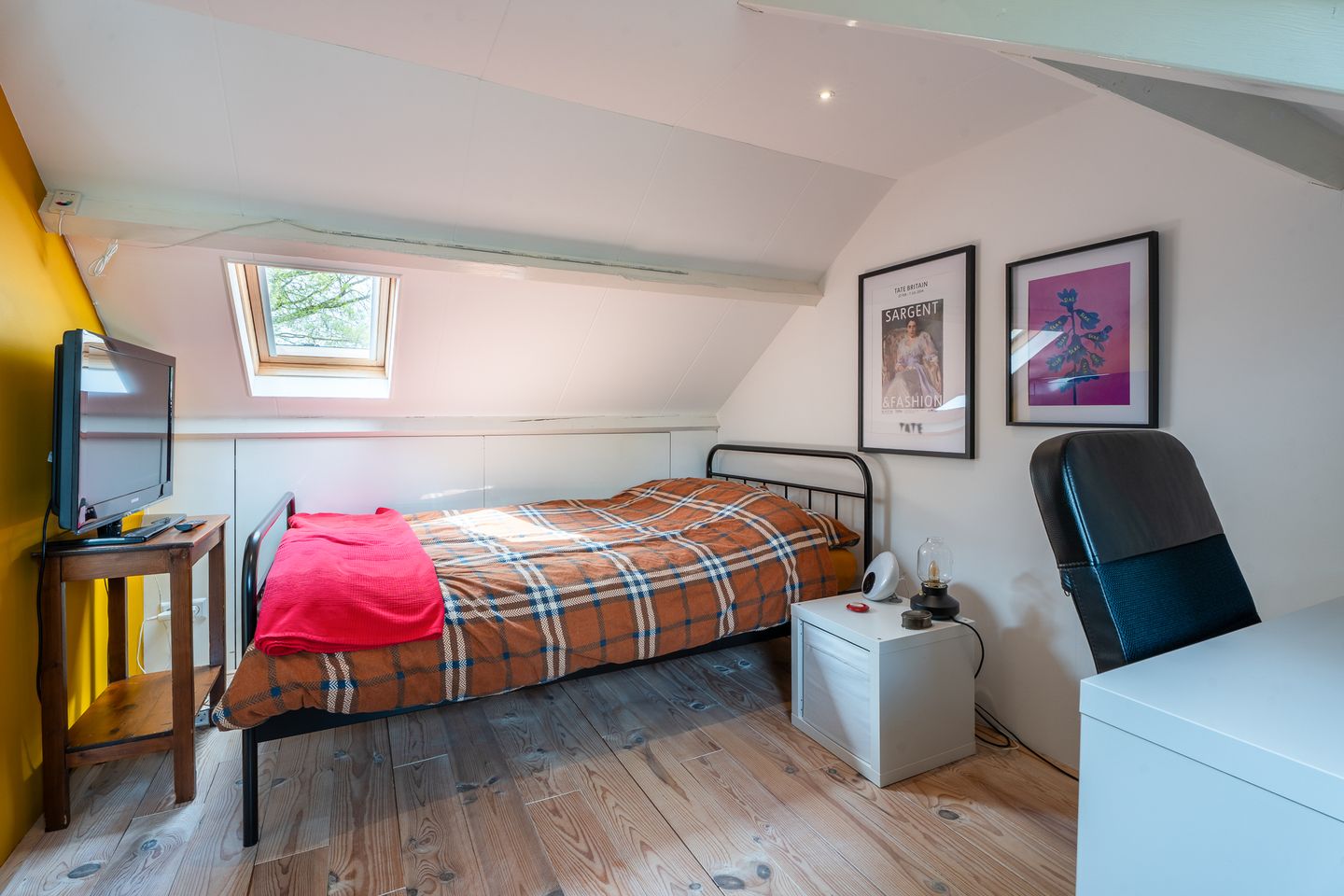 Foto 40 van Heuvelstraat 64