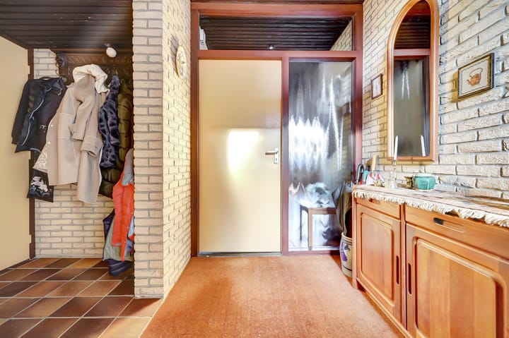 Photo 10 of Notaris L P vd Blinkln 11-A