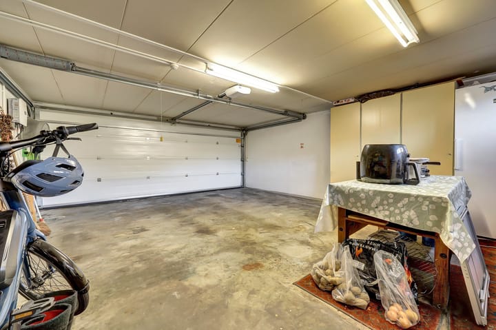 Photo 57 of Notaris L P vd Blinkln 11-A