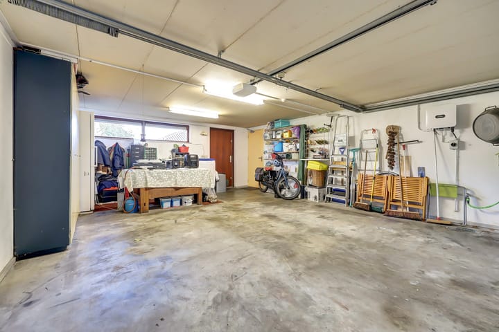 Photo 58 of Notaris L P vd Blinkln 11-A