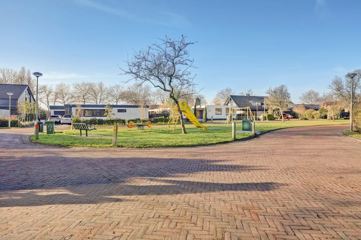 Photo 73 of Notaris L P vd Blinkln 11-A