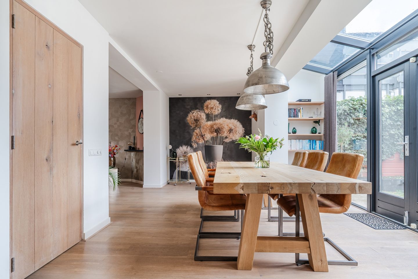 Foto 14 van Kennemerstraatweg 92