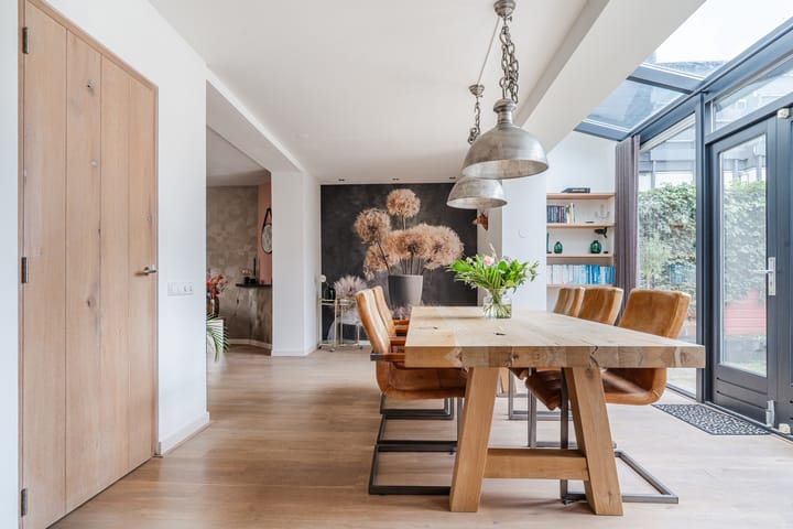 Foto 14 van Kennemerstraatweg 92