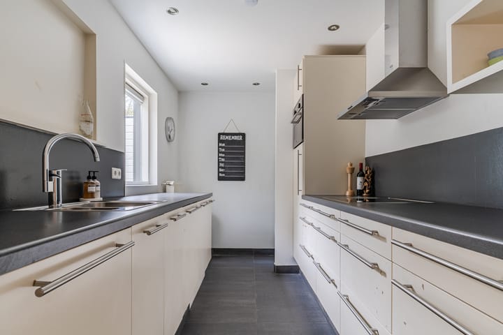 Foto 20 van Kennemerstraatweg 92