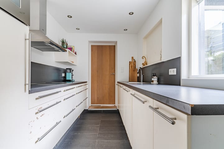 Foto 23 van Kennemerstraatweg 92