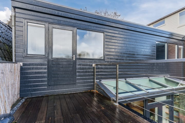 Foto 30 van Kennemerstraatweg 92