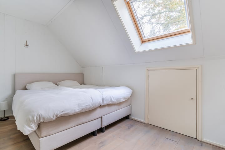 Foto 34 van Kennemerstraatweg 92