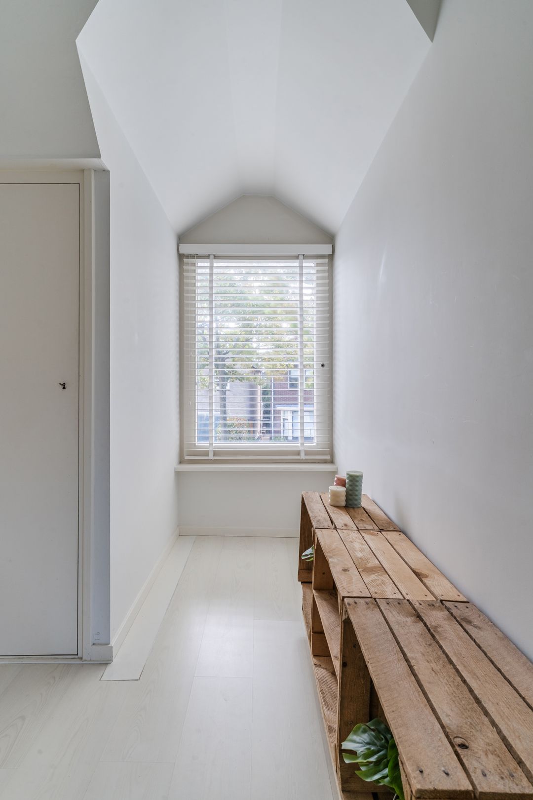 Foto 43 van Kennemerstraatweg 92