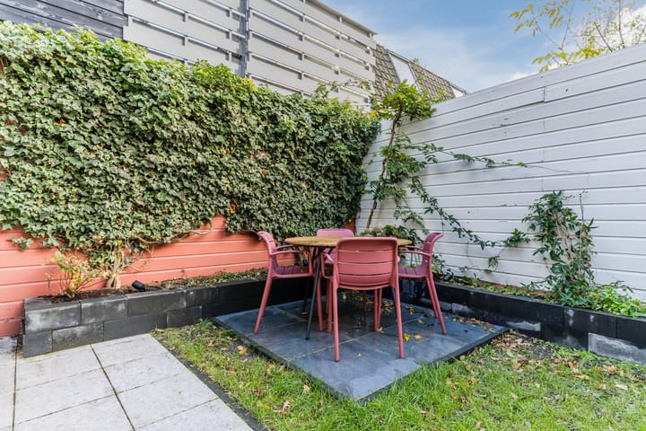 Foto 47 van Kennemerstraatweg 92