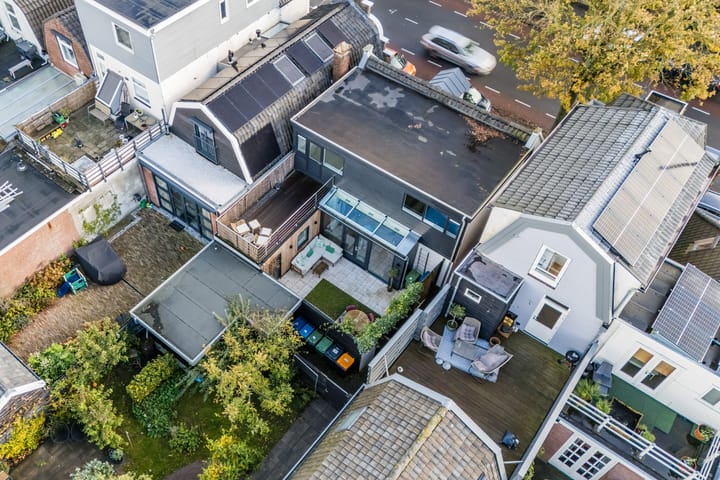 Foto 50 van Kennemerstraatweg 92