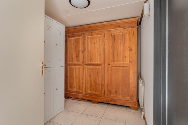 Foto 31 van Schokkerhaven 28