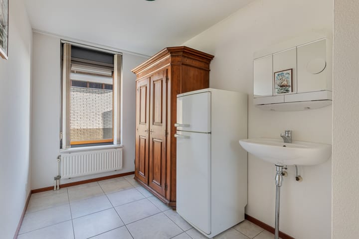 Foto 30 van Schokkerhaven 28