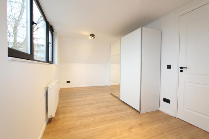 Foto 9 van Maarten Lutherweg 150