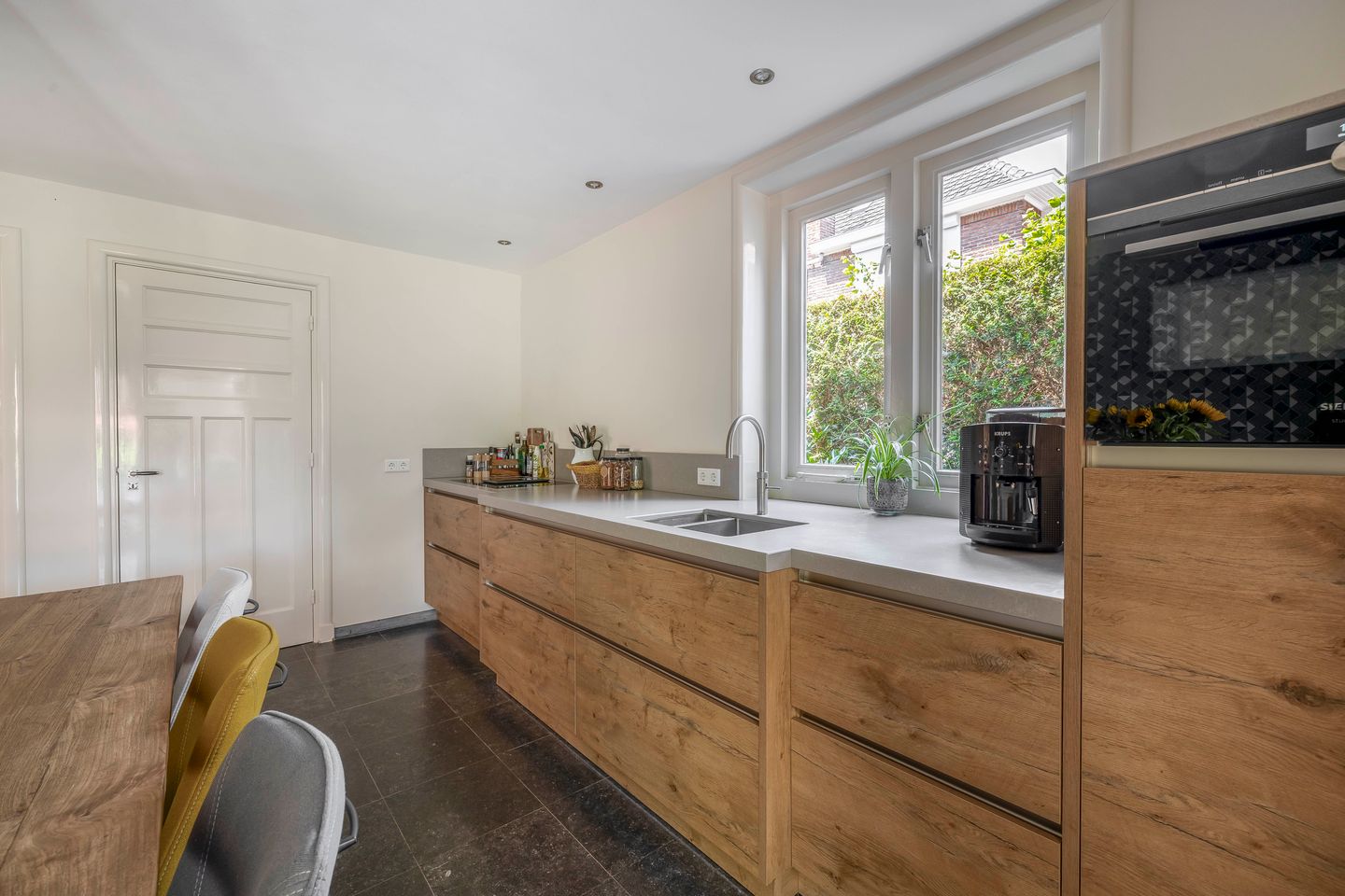 Foto 19 van Willibrorduslaan 48