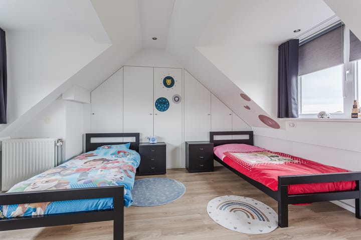 Photo 39 of Leeuwerik 9