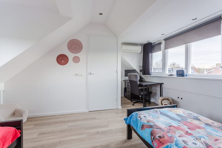 Photo 41 of Leeuwerik 9