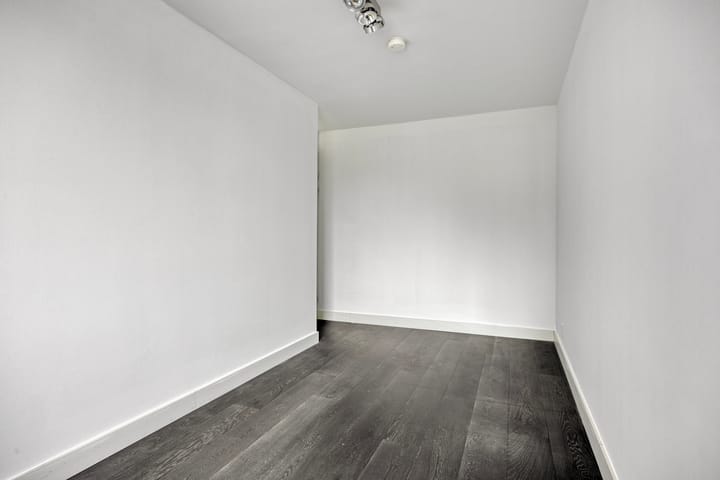 Foto 19 van Van Maanenstraat 31